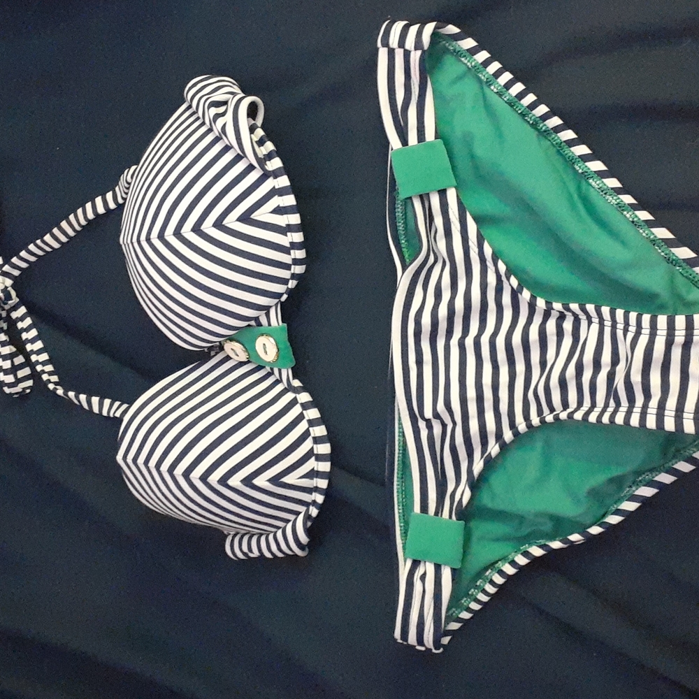 Navy stripe and green bikini(never worn)       4